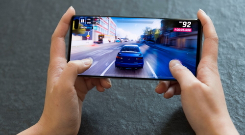 HHP - How the Galaxy S10  Supercharged Specs Take Gaming - Pic5.jpg
